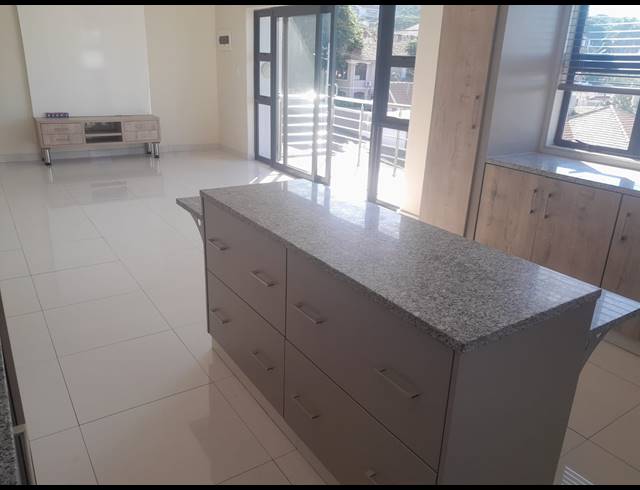 3 BEDROOM FLAT TO LET IN MUSGRAVE